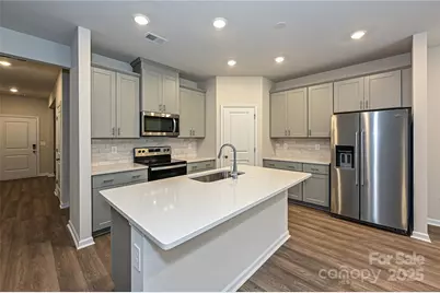 2101 Sunflower Circle, Newton, NC 28658 - Photo 6