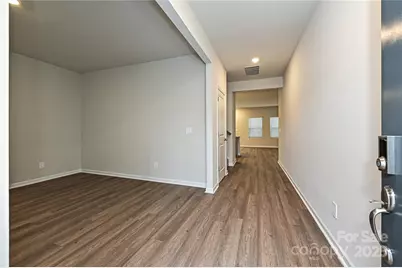 2101 Sunflower Circle, Newton, NC 28658 - Photo 2