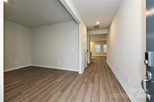 2101 Sunflower Cir, Newton, NC 28658 - Photo 2