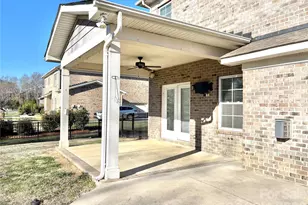 2736 Stonewood View, Kannapolis, NC 28081 - Photo 24