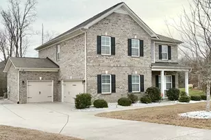 2736 Stonewood View, Kannapolis, NC 28081 - Photo 2