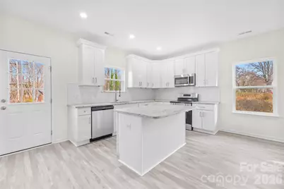 914 Wilmington Avenue, Statesville, NC 28677 - Photo 10