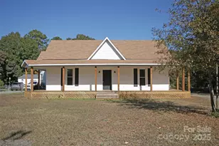119 Marion St, Clover, SC 29710 - Photo 1