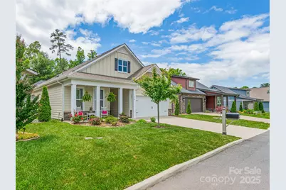 640 Summerfield Place, Flat Rock, NC 28731 - Photo 2