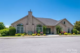 640 Summerfield Pl, Flat Rock, NC 28731 - Photo 34