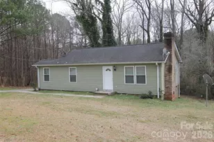 48 Piper St, Wadesboro, NC 28170 - Photo 1