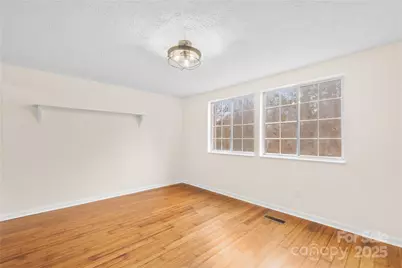 7320 Pebblestone Drive, Charlotte, NC 28212 - Photo 16