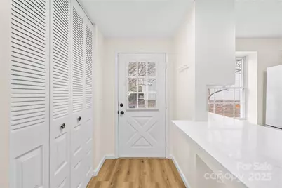 7320 Pebblestone Drive, Charlotte, NC 28212 - Photo 6