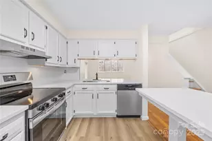 7320 Pebblestone Dr, Charlotte, NC 28212 - Photo 8