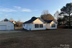 435 Mt Gallant Road W, York, SC 29745 - Photo 2