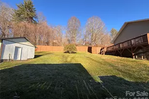 250 Duckett Cv Rd, Waynesville, NC 28786 - Photo 6