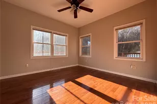 250 Duckett Cv Rd, Waynesville, NC 28786 - Photo 12