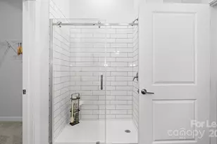 5120 77 Center Dr, Charlotte, NC 28217 - Photo 24