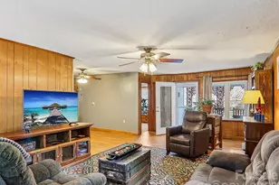 7 Landon Mountain Ln, Weaverville, NC 28787 - Photo 10