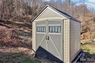 7 Landon Mountain Ln, Weaverville, NC 28787 - Photo 34