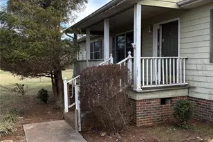 106 Ones Branch Ct, Morganton, NC 28655 - Photo 2