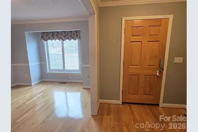 188 39th Avenue Court NW, Hickory, NC 28601 - Photo 2