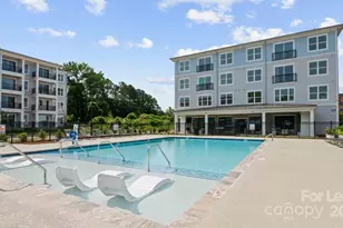 5120 77 Center Dr, Charlotte, NC 28217 - Photo 2