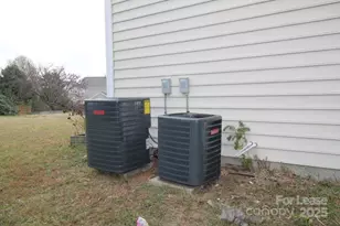 10824 Fountaingrove Dr, Charlotte, NC 28262 - Photo 22