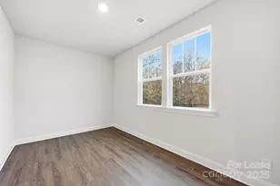 11003 Valkyrie Ln, Charlotte, NC 28214 - Photo 8