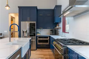 42 Towering Oaks Ln, Asheville, NC 28805 - Photo 10