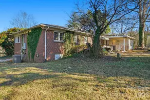 106 Fielding Rd, Charlotte, NC 28214 - Photo 4