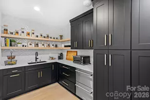 3207 Broadfield Rd, Charlotte, NC 28226 - Photo 10