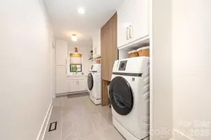 3207 Broadfield Rd, Charlotte, NC 28226 - Photo 26