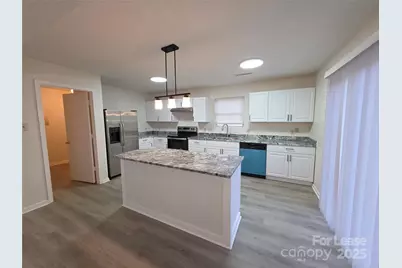 7014 Sycamore Grove Court, Charlotte, NC 28227 - Photo 4