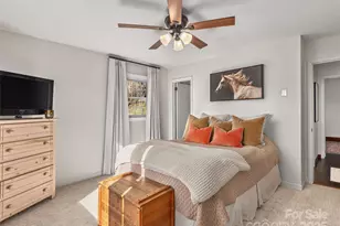 13 Eastwood Dr, Canton, NC 28716 - Photo 18