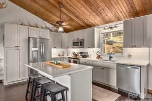 13 Eastwood Dr, Canton, NC 28716 - Photo 10