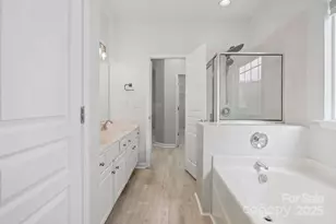 9503 Long Hill Dr, Charlotte, NC 28214 - Photo 18