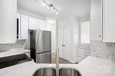 9503 Long Hill Drive, Charlotte, NC 28214 - Photo 12