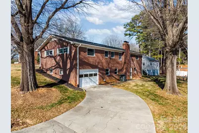 304 E 2nd Street, Oakboro, NC 28129 - Photo 4