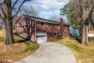 304 E 2nd St, Oakboro, NC 28129 - Photo 4