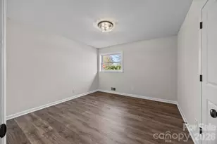 304 E 2nd St, Oakboro, NC 28129 - Photo 32