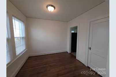 2409 Commonwealth Avenue, Charlotte, NC 28205 - Photo 6