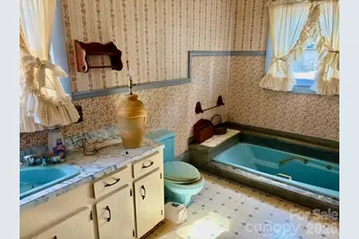 509 Leak Avenue, Wadesboro, NC 28170 - Photo 16