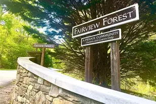 30 Red Oak Forest Rd, Fairview, NC 28730 - Photo 2