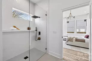 1344 Richland Dr, Charlotte, NC 28211 - Photo 32