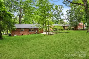 5320 Kildare Dr, Charlotte, NC 28215 - Photo 38