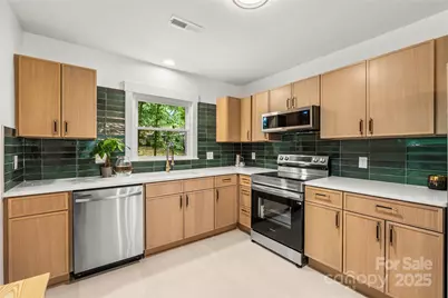 5320 Kildare Drive, Charlotte, NC 28215 - Photo 8