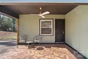 5320 Kildare Dr, Charlotte, NC 28215 - Photo 32