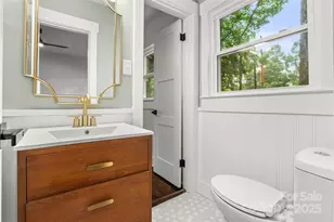 5320 Kildare Dr, Charlotte, NC 28215 - Photo 24