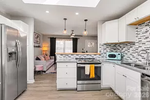 727 Thera Dr, Charlotte, NC 28206 - Photo 8