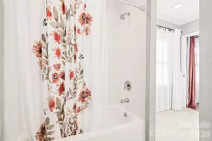 727 Thera Dr, Charlotte, NC 28206 - Photo 16