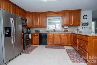 207 Woodlawn Drive, Morganton, NC 28655 - Photo 16