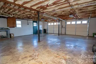 207 Woodlawn Dr, Morganton, NC 28655 - Photo 32