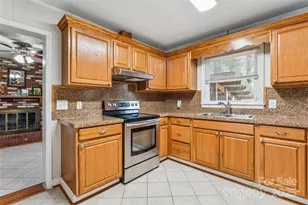 4019 Allwood Dr, Charlotte, NC 28217 - Photo 4