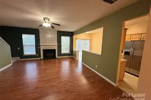 11749 Harsworth Ln, Charlotte, NC 28277 - Photo 4